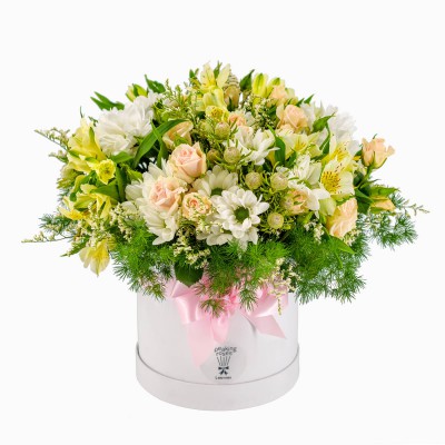 White box with seasonal flowers 