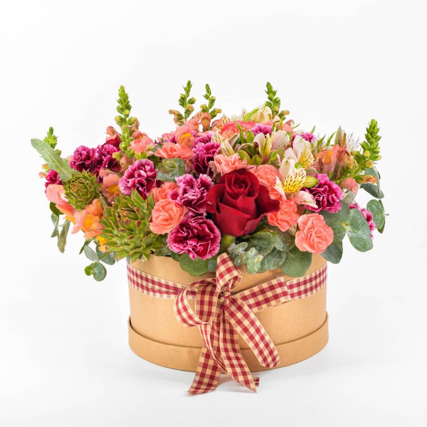 Box with mixed flowers Box with mixed flowers