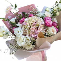 Bouquet of Hydrangeas, Roses and Spray Roses and Eustoma 